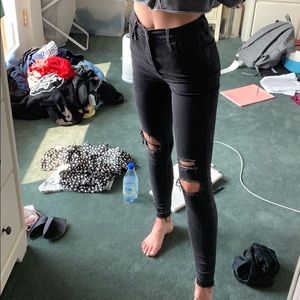 levi’s black jeans high waisted